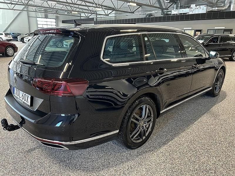 Begagnad VW Passat GTE 156 HK (114 kW) 2020 Svart Kombi