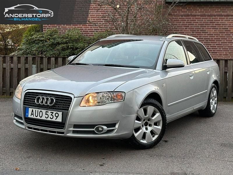Grå Begagnad 2005 Audi A4 Kombi | 29 900 kr (Marknadspris) - Bild 1/4