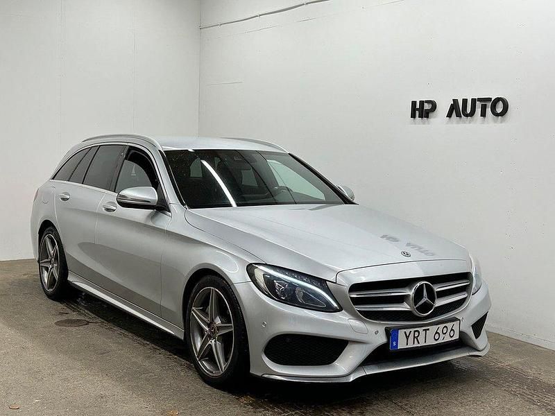 Silver Begagnad 2017 Mercedes C220 AMG Kombi | 188 900 kr (Marknadspris) - Bild 1/4