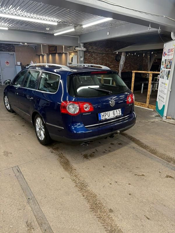 Begagnad 2009 VW Passat Kombi | 50 000 kr (Marknadspris) - Bild 1/4