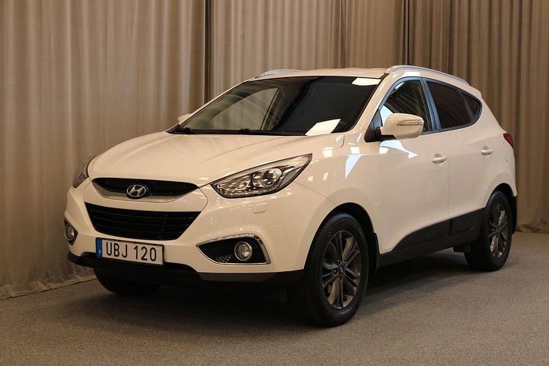 Vit Begagnad 2014 Hyundai ix35 Premium SUV | 99 900 kr (Marknadspris) - Bild 1/4