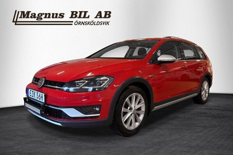 Röd Begagnad 2020 VW Golf Alltrack Kombi | 219 900 kr (Marknadspris) - Bild 1/4