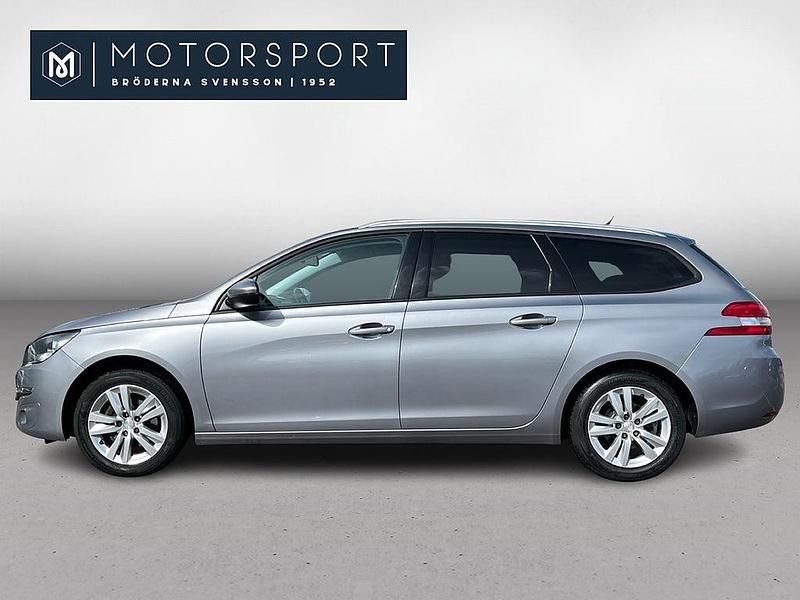 Begagnad Peugeot 308 SW 120 HK (88 kW) 2015 Grå metallic Kombi