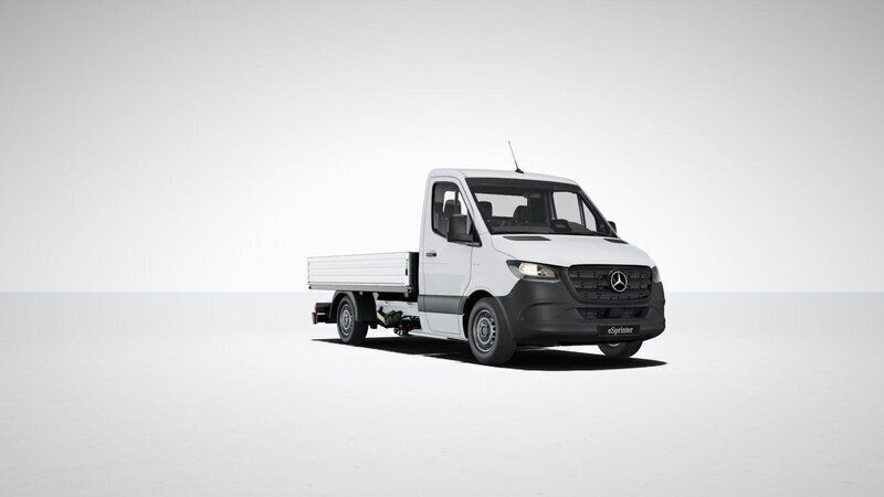 Vit Ny 2025 Mercedes E-Sprinter Van | 737 375 kr - Bild 1/4