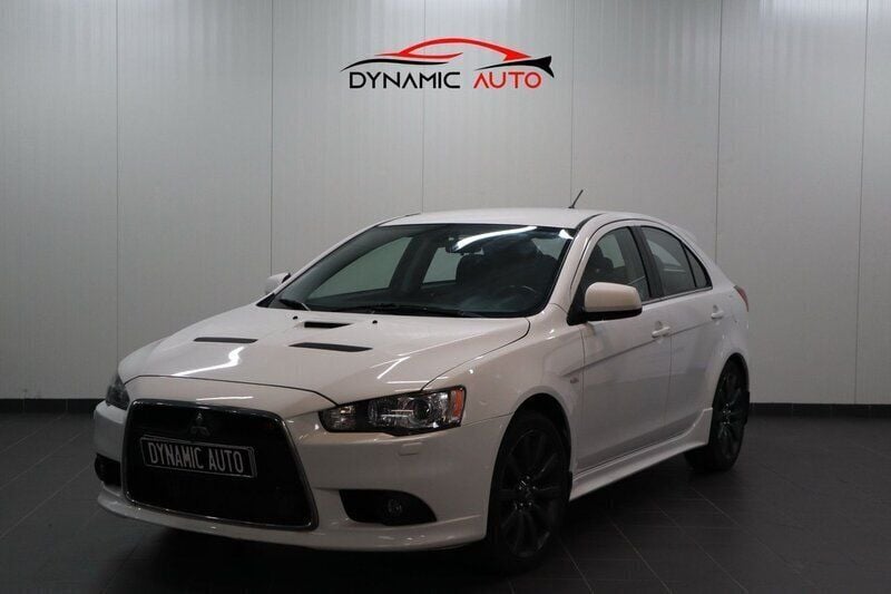 Vit Begagnad 2009 Mitsubishi Lancer Sportback Halvkombi | 109 900 kr (Dyr) - Bild 1/4
