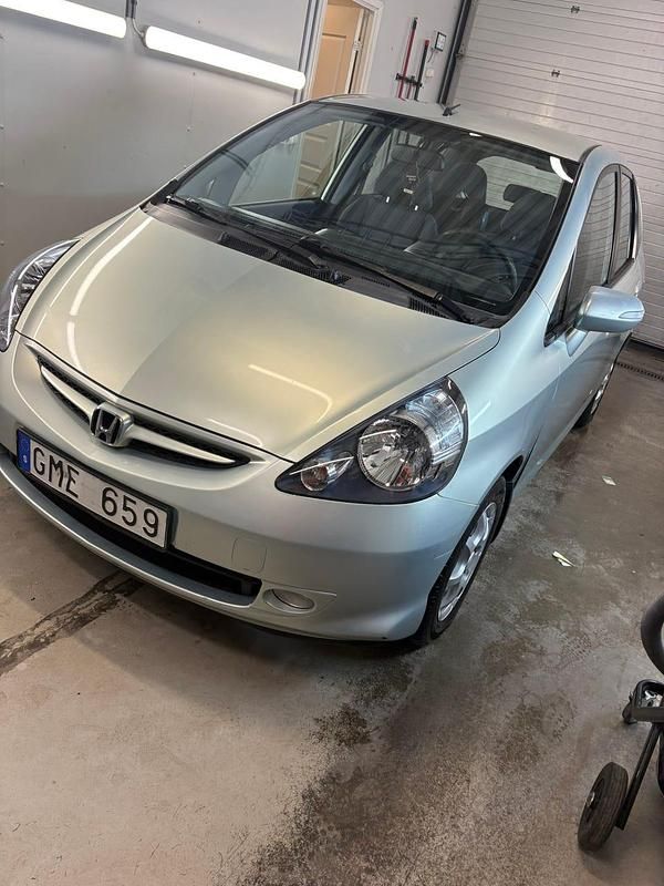 Begagnad Honda Jazz 83 HK (61 kW) 2008 Halvkombi