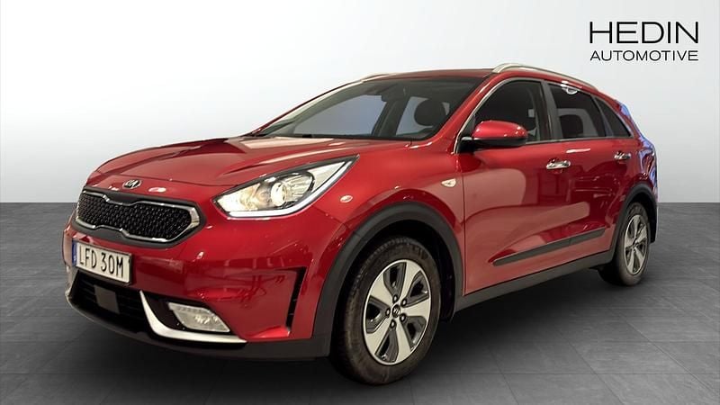 Röd Begagnad 2019 Kia Niro SUV | 169 500 kr (Marknadspris) - Bild 1/4