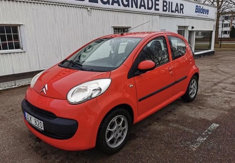 Röd Begagnad 2008 Citroën C1 Halvkombi | 24 995 kr (Marknadspris) - Bild 1/3