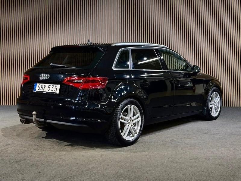 Begagnad Audi A3 150 HK (110 kW) 2015 Svart