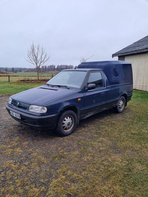 Begagnad 1998 Skoda Felicia Pickup | 10 000 kr - Bild 1/4