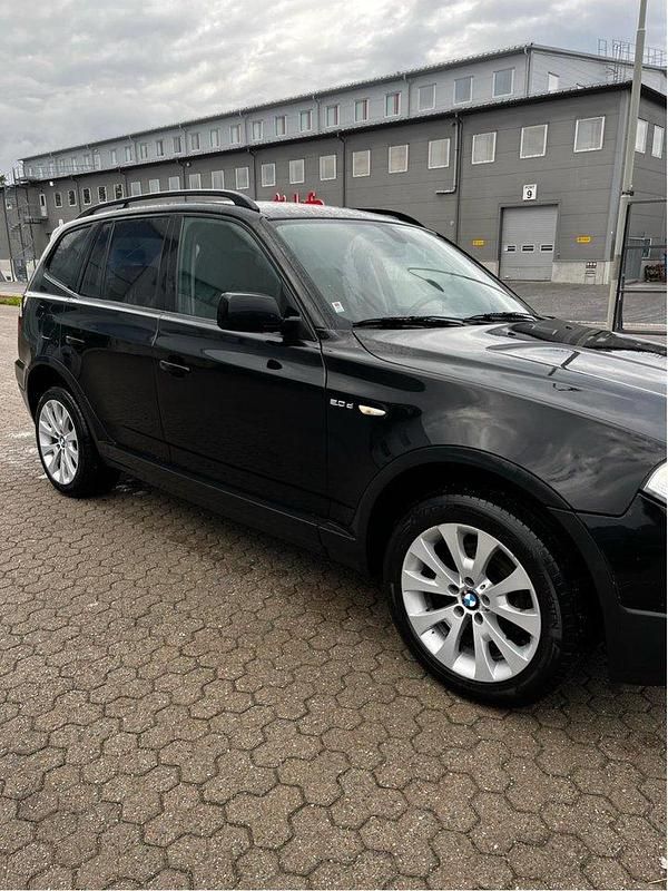 Svart Begagnad 2008 BMW X3 Comfort Edition SUV | 29 000 kr (Superpris) - Bild 1/4