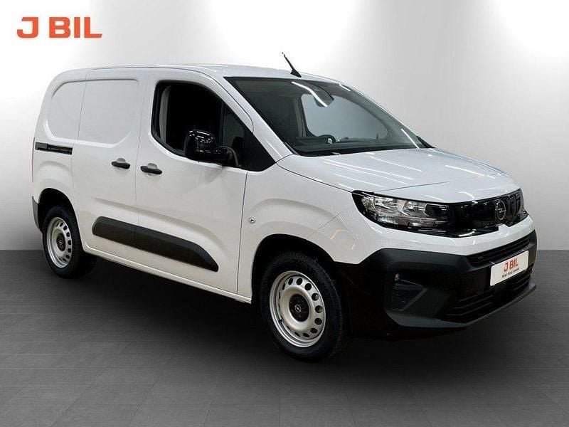 Ny Opel Combo 130 HK (95 kW) 2025 Vit kaolin Minibuss