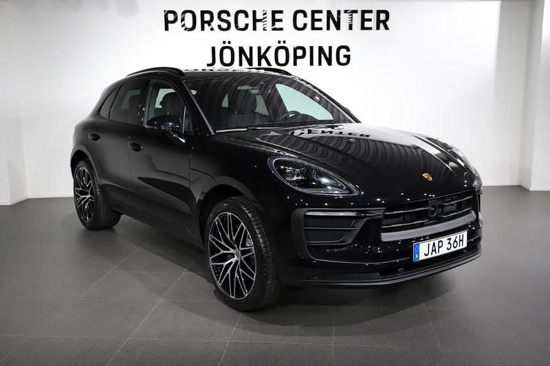 Begagnad 2024 Porsche Macan SUV | 795 000 kr - Bild 1/4