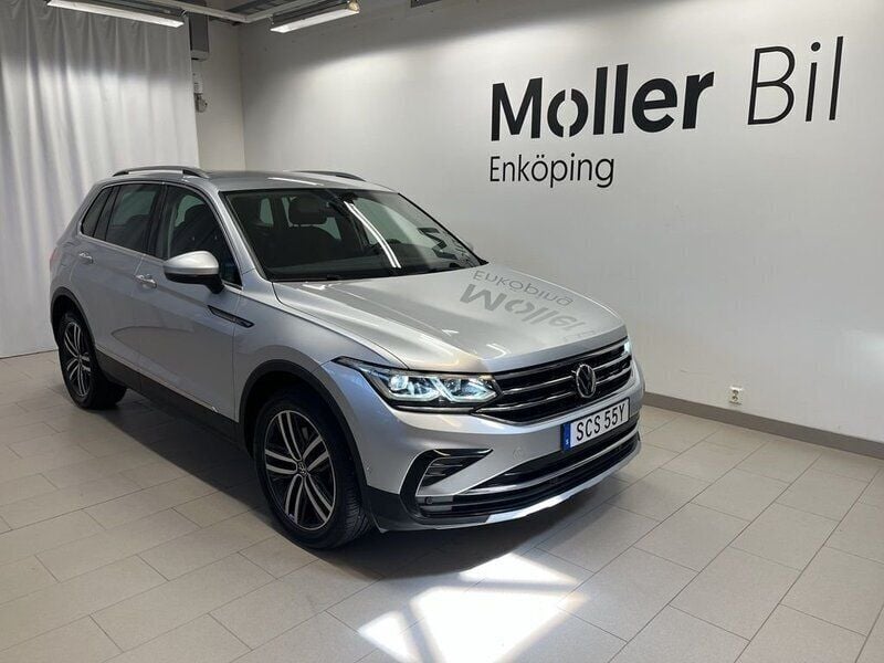 Silver Begagnad 2021 VW Tiguan Elegance SUV | 269 000 kr (Superpris) - Bild 1/4