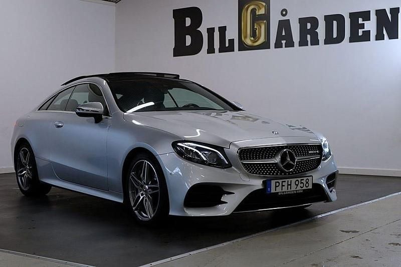 Silver Begagnad 2017 Mercedes E200 AMG Sportkupé | 339 900 kr (Marknadspris) - Bild 1/4