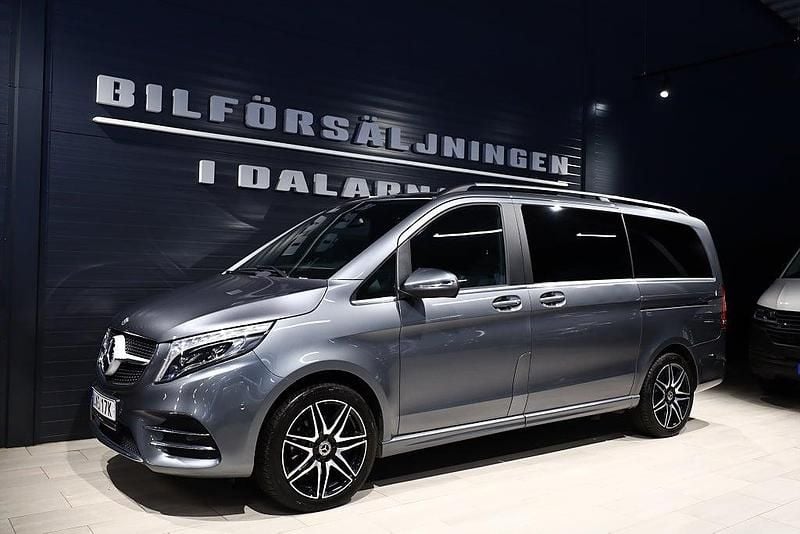 Begagnad Mercedes V250 Avantgarde 190 HK (139 kW) 2021 Grå Minibuss