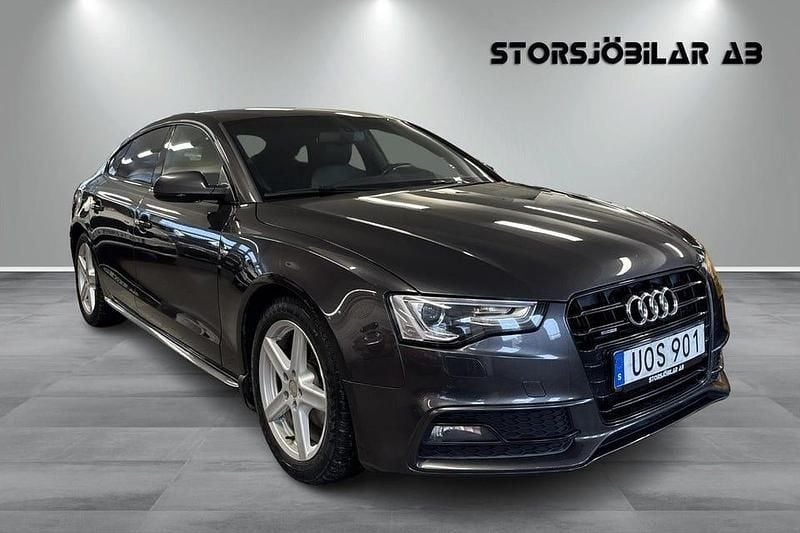 Grå Begagnad 2014 Audi A5 Sportback Halvkombi | 169 000 kr (Marknadspris) - Bild 1/4