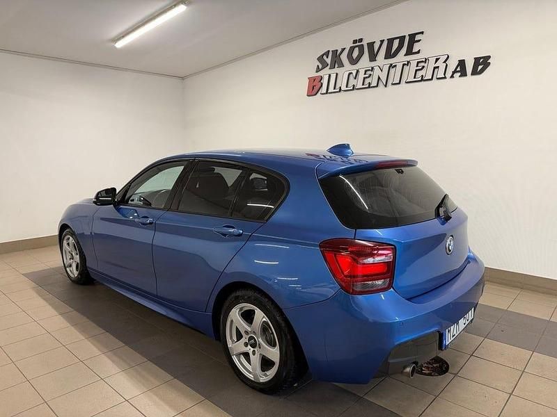 Begagnad BMW 118 M Sport 143 HK (105 kW) 2012 Blå Halvkombi