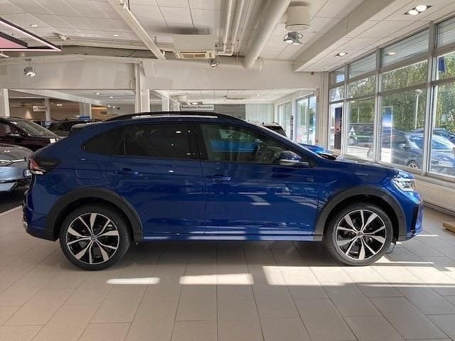 Svart Ny 2025 VW Taigo R-line SUV | 314 900 kr (Marknadspris) - Bild 1/4