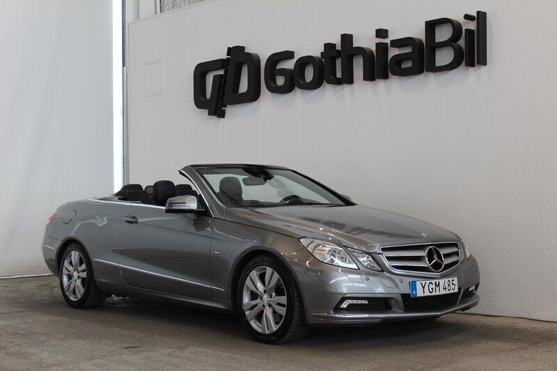 Grå Begagnad 2010 Mercedes E350 Cab | 179 900 kr (Marknadspris) - Bild 1/4