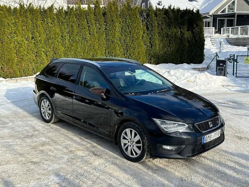 Begagnad Seat Leon ST FR 184 HK (135 kW) 2013 Svart Kombi