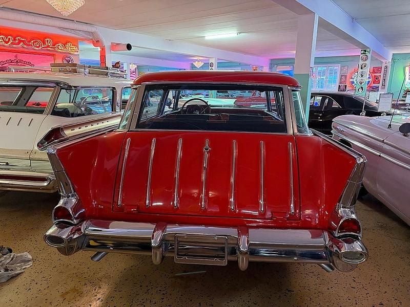 Begagnad Chevrolet Bel Air Sport 185 HK (136 kW) 1957 Röd Kombi