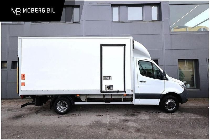 Begagnad Mercedes Sprinter 164 HK (120 kW) 2021 Blå Van