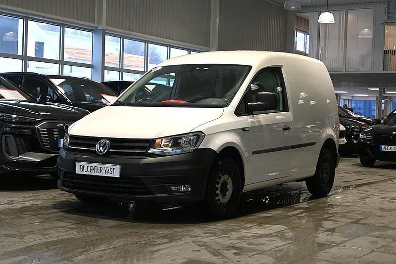 Vit Begagnad 2020 VW Caddy Minibuss | 129 000 kr (Superpris) - Bild 1/4