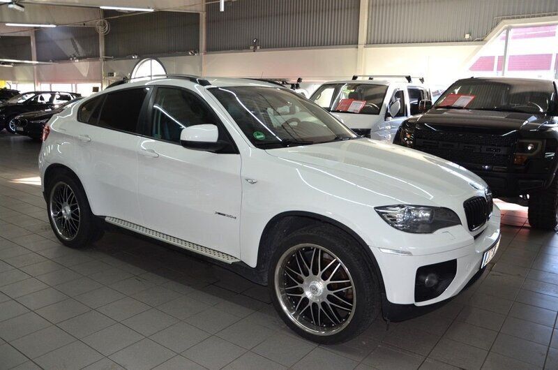 Vit Begagnad 2011 BMW X6 SUV | 169 000 kr (Bra pris) - Bild 1/4
