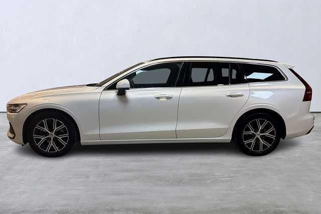 Begagnad Volvo V60 197 HK (144 kW) 2024 Kombi