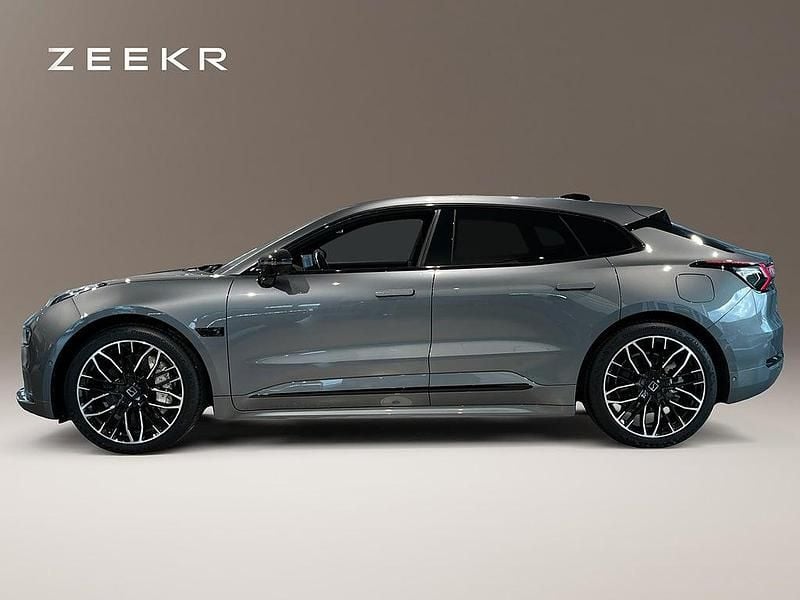 Begagnad Zeekr 001 400 kW (544 HK) 2023 Grå Halvkombi