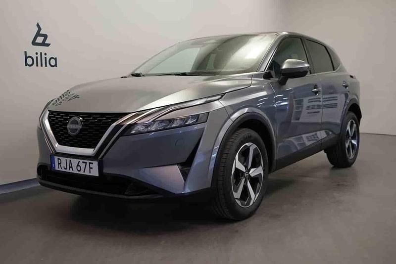 Grå Begagnad 2024 Nissan Qashqai SUV | 284 500 kr (Bra pris) - Bild 1/1