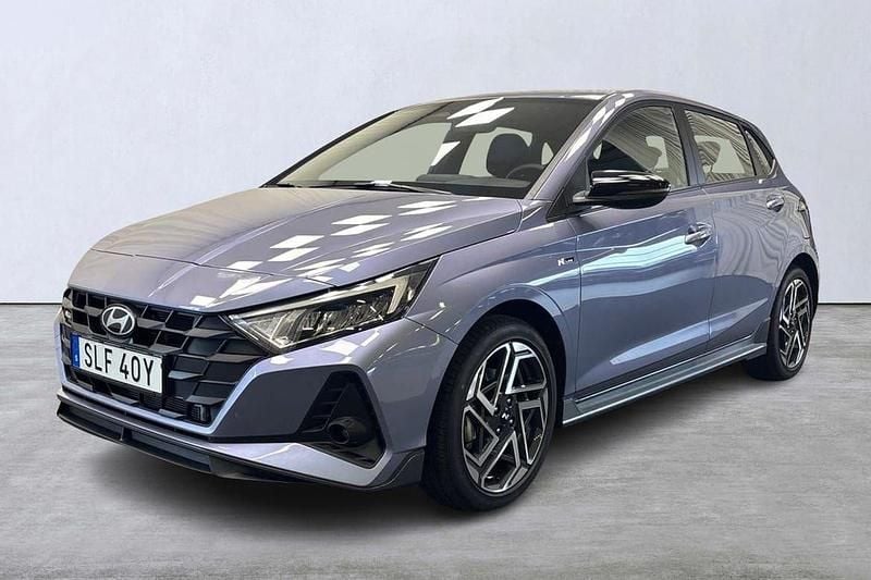 Blå Ny 2024 Hyundai i20 N Line Halvkombi | 235 000 kr (Marknadspris) - Bild 1/4