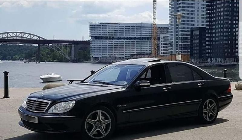 Svart Begagnad 2004 Mercedes S600L Kleemann Sedan | 185 000 kr - Bild 1/4