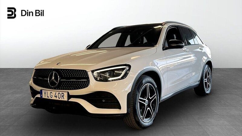 Vit Begagnad 2019 Mercedes GLC220 AMG SUV | 349 900 kr (Bra pris) - Bild 1/4