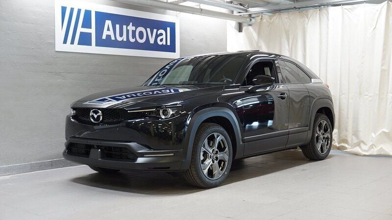 Svart Begagnad 2023 Mazda MX30 Makoto SUV | 349 700 kr - Bild 1/3