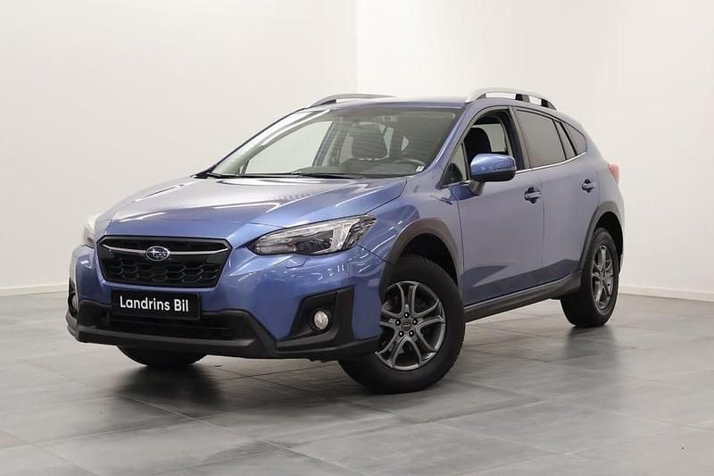 Blå Begagnad 2017 Subaru XV SUV | 209 800 kr (Marknadspris) - Bild 1/4