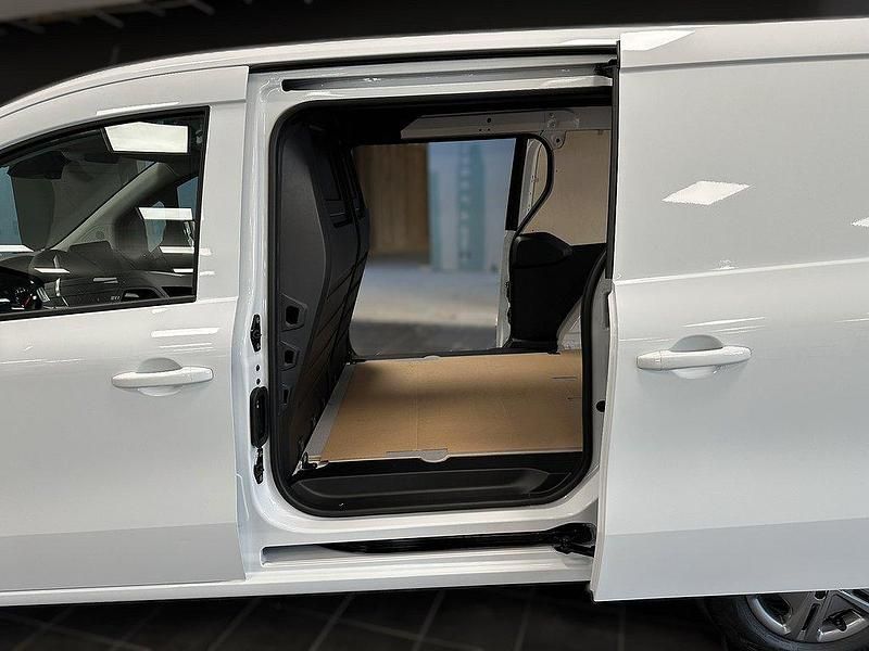 Ny Mercedes Citan 112 Edition 116 HK (85 kW) 2025 Vit Van