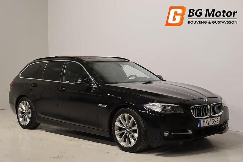 Svart Begagnad 2017 BMW 520 Kombi | 164 700 kr (Superpris) - Bild 1/4