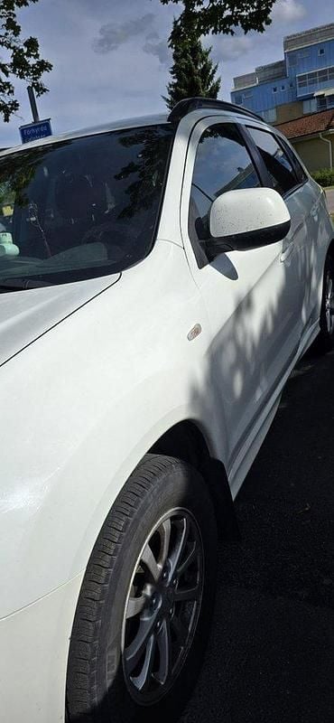 Vit Begagnad 2011 Mitsubishi ASX Comfort Edition SUV | 38 000 kr (Bra pris) - Bild 1/4