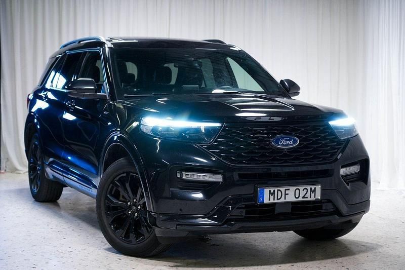Svart Begagnad 2021 Ford Explorer ST SUV | 449 900 kr (Marknadspris) - Bild 1/4