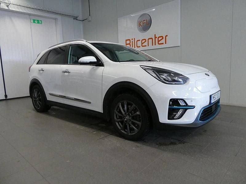 Begagnad Kia e-Niro Advance 150 kW (204 HK) 2020 Vit SUV