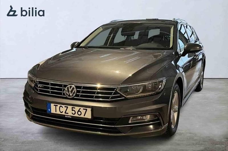 Grå Begagnad 2017 VW Passat Kombi | 149 000 kr (Marknadspris) - Bild 1/1
