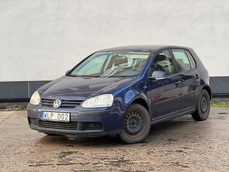 Begagnad 2005 VW Golf IV Halvkombi | 36 000 kr (Lite dyr) - Bild 1/4