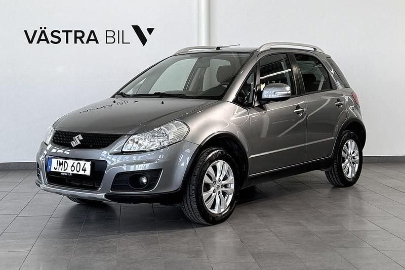 Begagnad Suzuki SX4 120 HK (88 kW) 2014 Grå Halvkombi