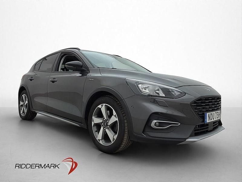 Begagnad Ford Focus Active 125 HK (91 kW) 2019 Grå Halvkombi
