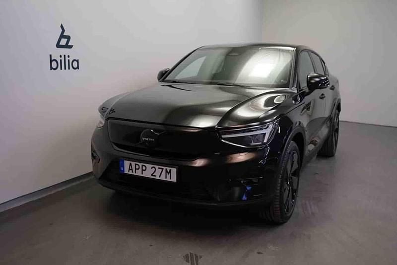 Svart Begagnad 2025 Volvo EC40 Single Motor Extended Range SUV | 459 500 kr (Lite dyr) - Bild 1/1