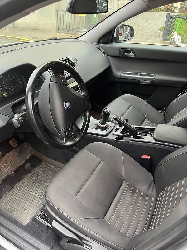 Begagnad Volvo V50 115 HK (84 kW) 2011 Kombi