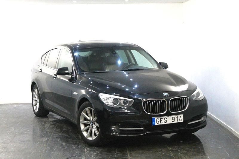 Svart Begagnad 2009 BMW 530 Gran Turismo Halvkombi | 129 900 kr (Marknadspris) - Bild 1/4