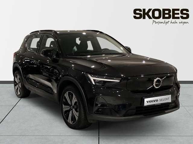 Begagnad 2023 Volvo XC40 SUV | 364 500 kr - Bild 1/3